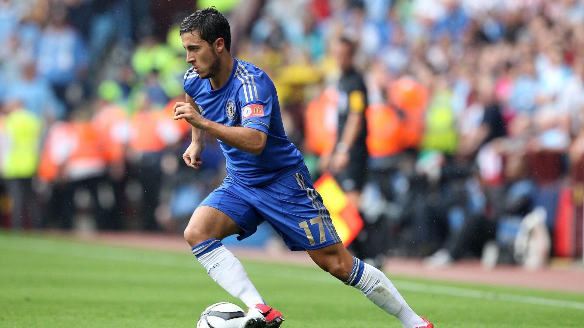 蓝桥魔法师终获加冕!阿扎尔正式入选英超名人堂,璀璨生涯定格传奇瞬间